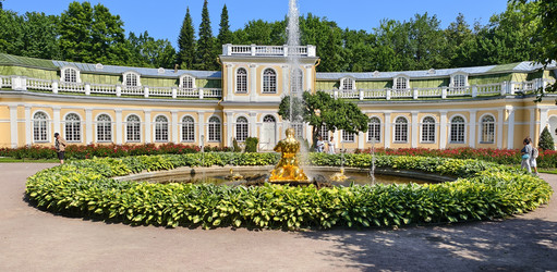 Similar image 22210639