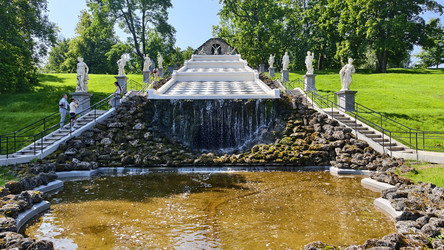 Similar image 22210640