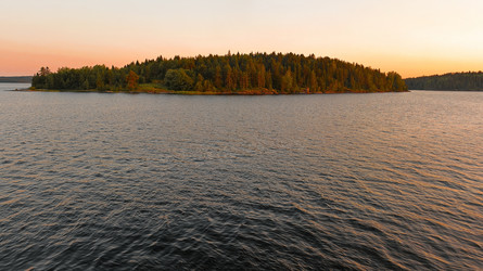 Similar image 22210651