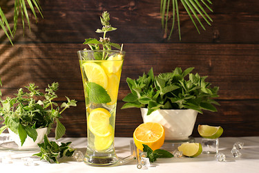 Similar image 22208816