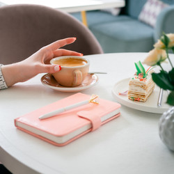 Similar image 22208857