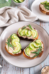 Similar image 22209195