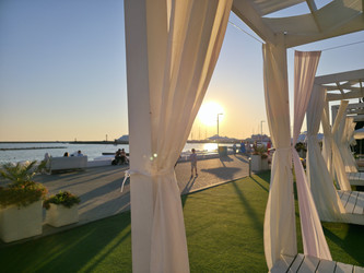 Similar image 22210195