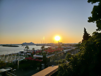 Similar image 22210201