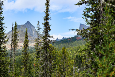 Similar image 22210588