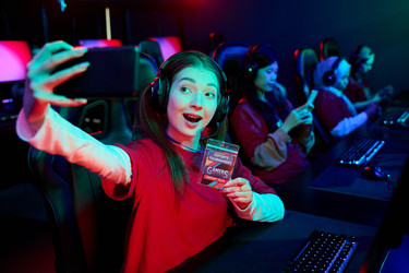 Similar image 22215599