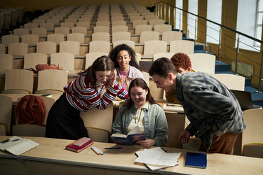 Similar image 22218690