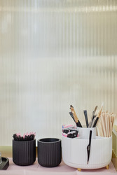 Similar image 22213887