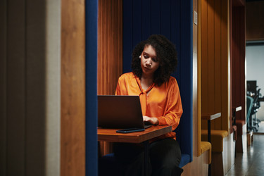 Similar image 22220037