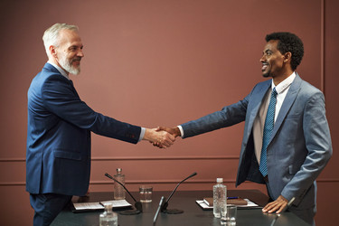 Similar image 22218975