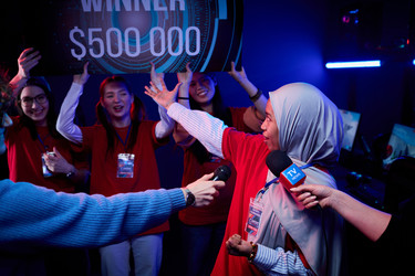 Similar image 22215552