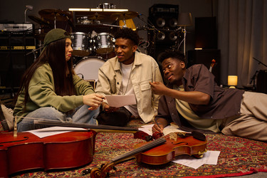 Similar image 22215379