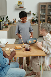 Similar image 22213968