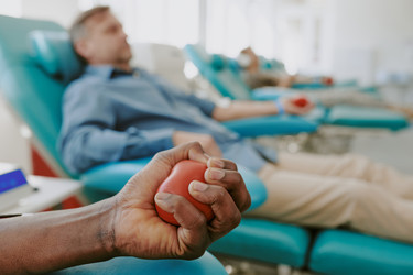 Similar image 22216360