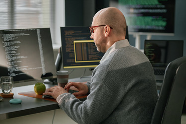 Similar image 22212882