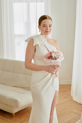 Similar image 22215872