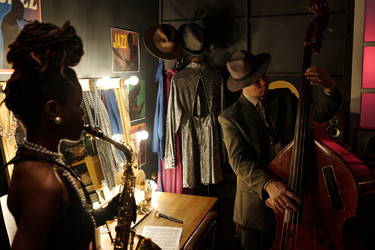 Similar image 22215026