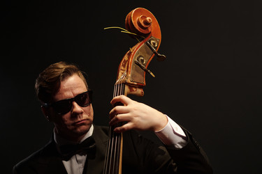 Similar image 22215115