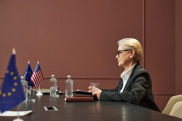 Similar image 22218950