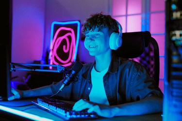 Similar image 22216434