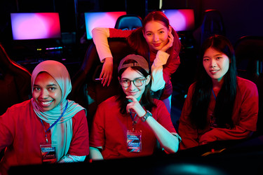 Similar image 22215607