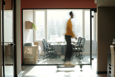 Similar image 22214172