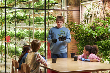 Similar image 22219027