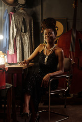 Similar image 22215070