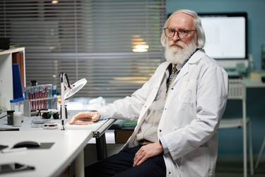 Similar image 22212999