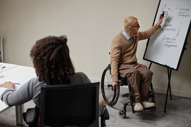 Similar image 22212450