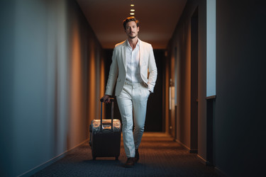 Similar image 22216545