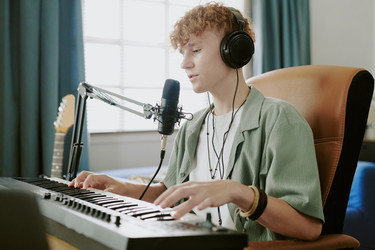 Similar image 22216439