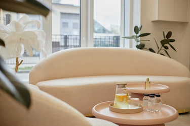 Similar image 22213884