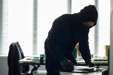 Similar image 22218799