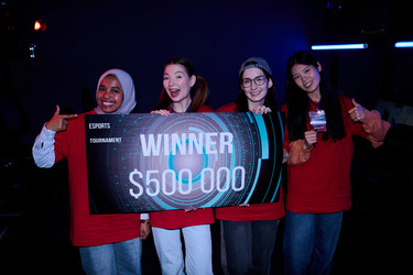 Similar image 22215542