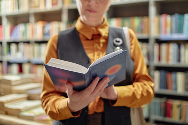 Similar image 22212709