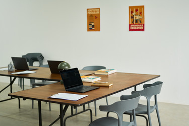 Similar image 22215137