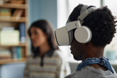 Similar image 22213107