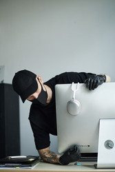 Similar image 22218815