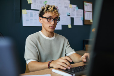 Similar image 22220000