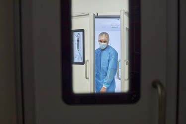 Similar image 22212537