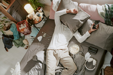 Similar image 22216009