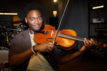 Similar image 22215347