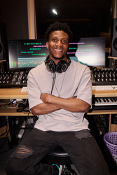 Similar image 22215392