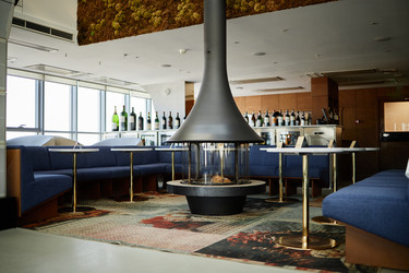 Similar image 22212575