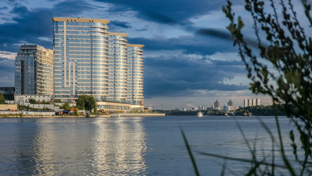 Similar image 22213256