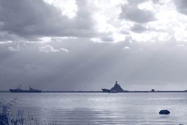 Similar image 22210880