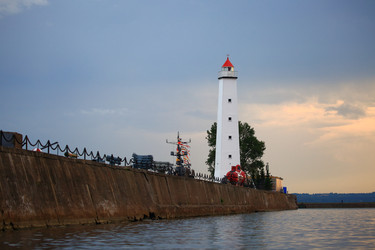 Similar image 22211405