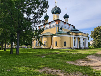 Similar image 22210696