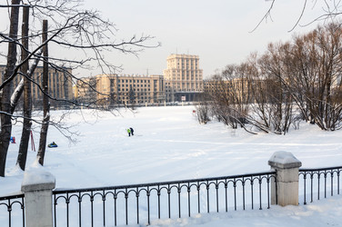 Similar image 22211463